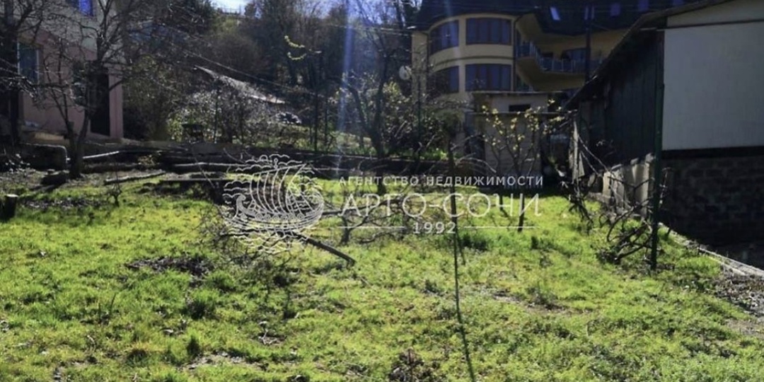 Земельный участок с домиком в районе Лоо. Интересно сколько стоит?