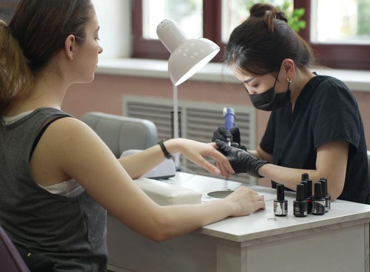 🌸Если уход за собой перестаёт радовать — это тревожный знак. Как вернуть магию, а не просто «сделать красиво»