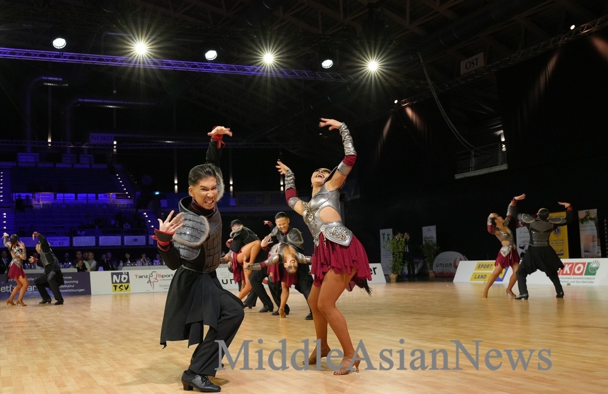 команда Moon Dance