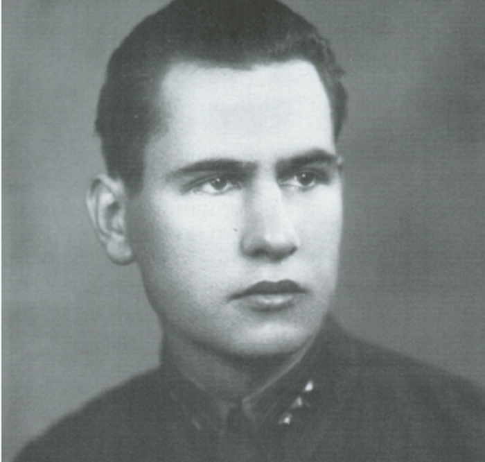 Леонид Георгиевич Иванов. 1940 год