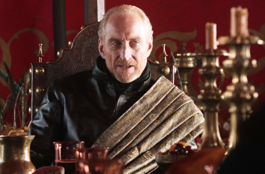 Чарльз Дэнс в роли Тайвина Ланистера
