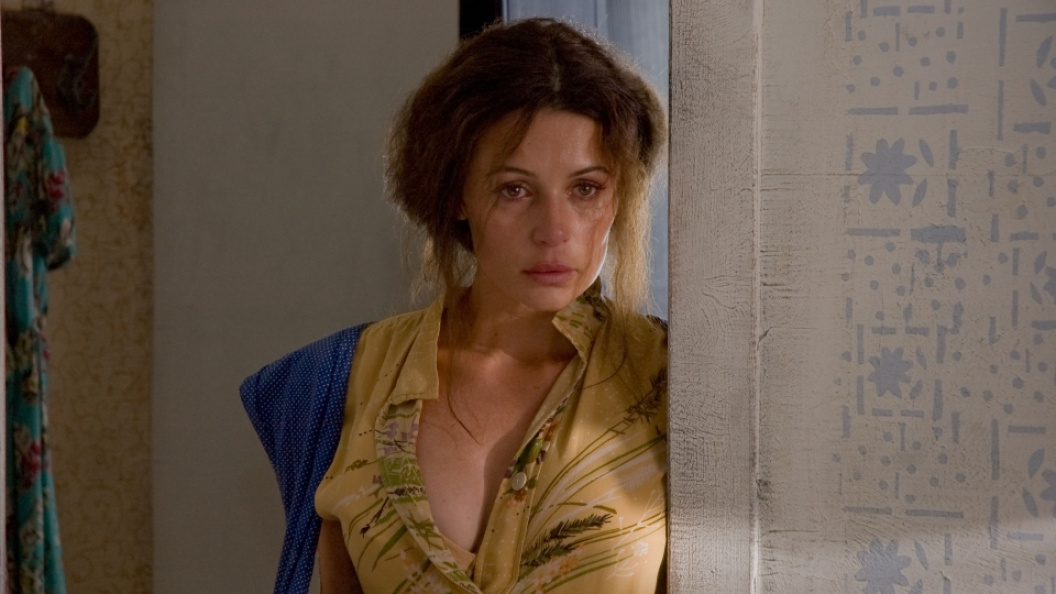    Оксана Фандера. Кадр из к/ф "Огни притона" (2011). Режиссёр Александр Гордон