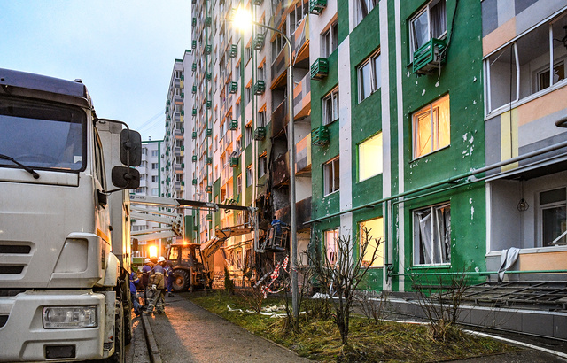 В тверском доме, пострадавшем от атаки БПЛА, идут восстановительные работы