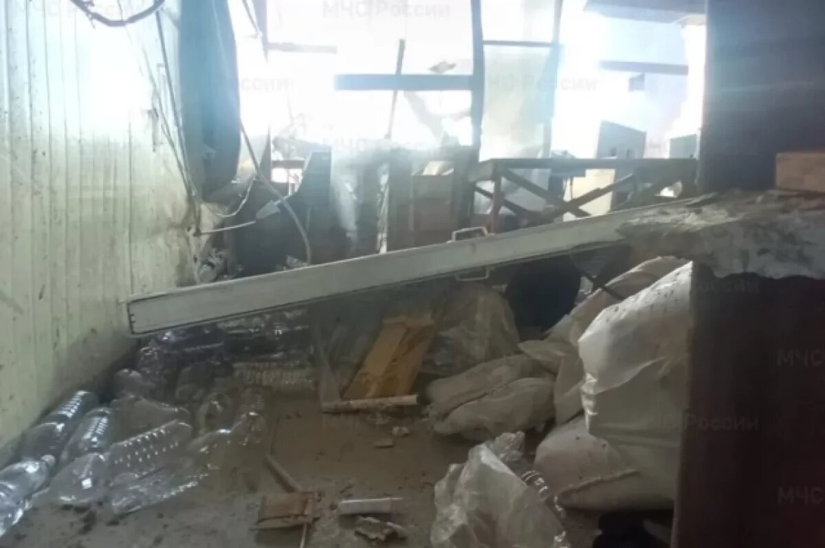    В Южно-Сахалинске ликвидировали последствия обрушения стены на пивзаводе