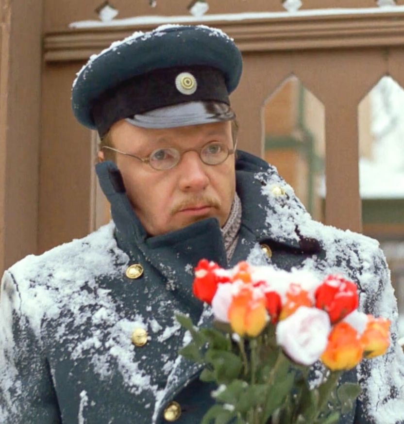 Кадр из фильма «Жестокий романс» (1984). 7Дней.ру.