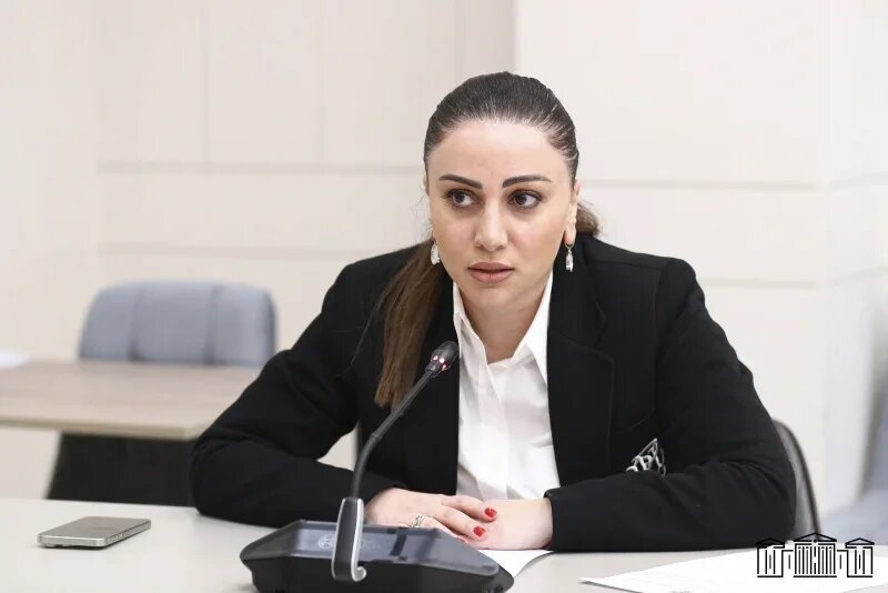    Депутат Арусяк Манавазян. Источник фото: официальный сайт Национального Собрания Республики Армения.