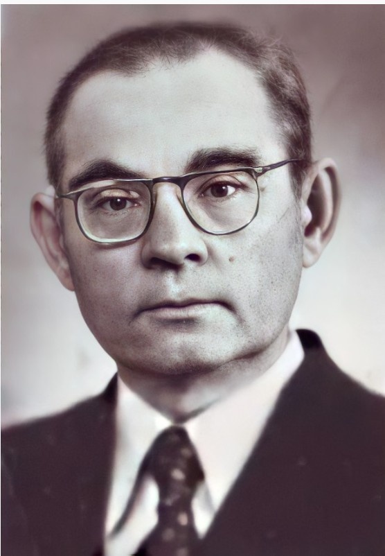 Николай Сергеевич Травушкин (1916-1989 гг.) - советский писатель, поэт, литературовед, краевед.  Член Союза писателей СССР.