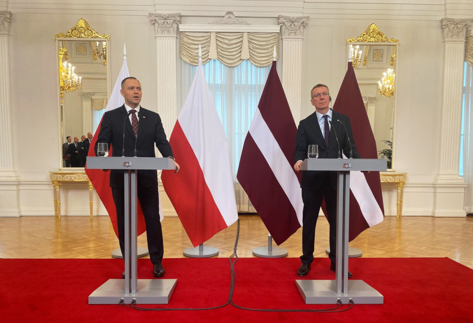    Alexander Welscher/dpa/Global Look Press