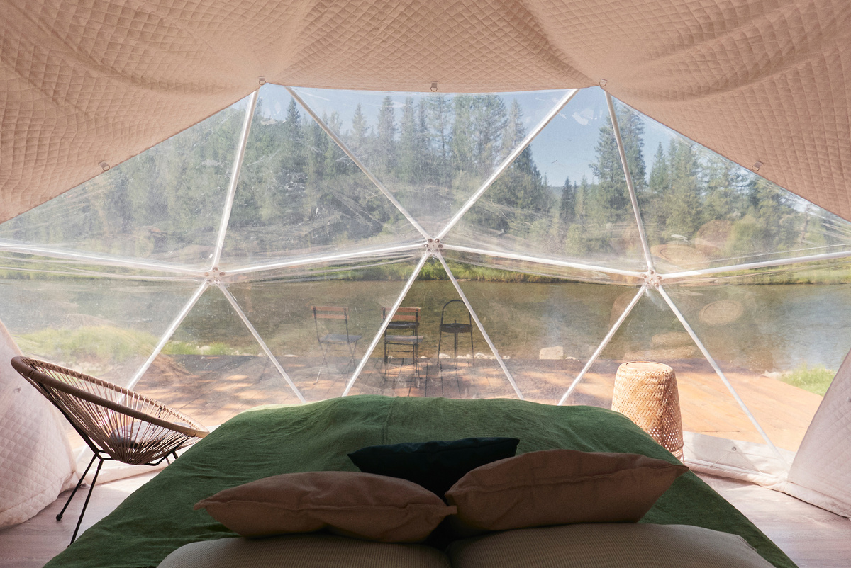 Внутри биография, снаружи география. Mamont Camp Алтай