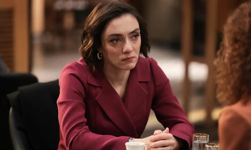 кадр из сериала "Если король проиграет"