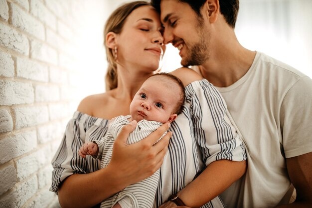 Фото из интернета. Вениамин с новой семьёй.