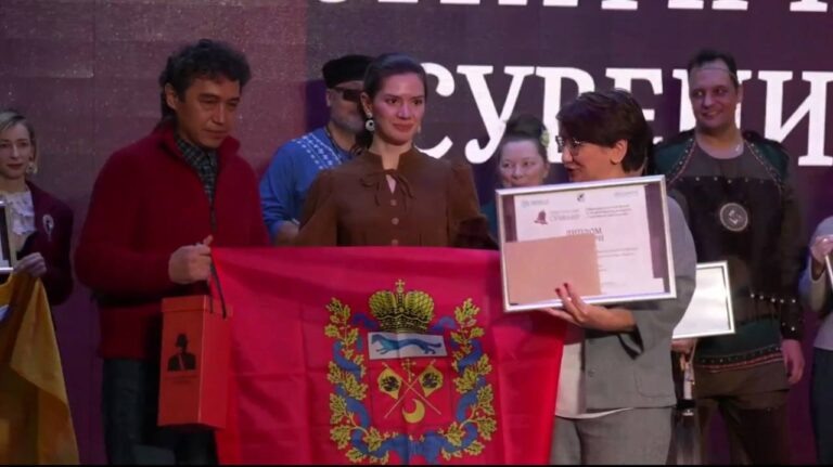    Представителей Оренбуржья наградили двумя Гран-при на Всероссийском конкурсе «Туристический сувенир» Мария Чалкина