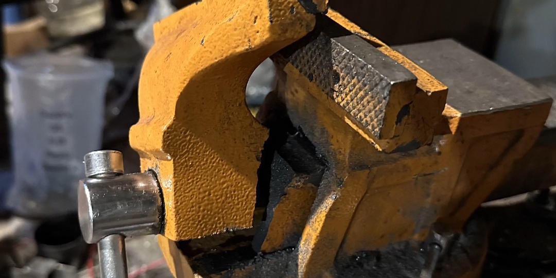 Как заварить чугун в гараже без опыта. Делюсь своим методом