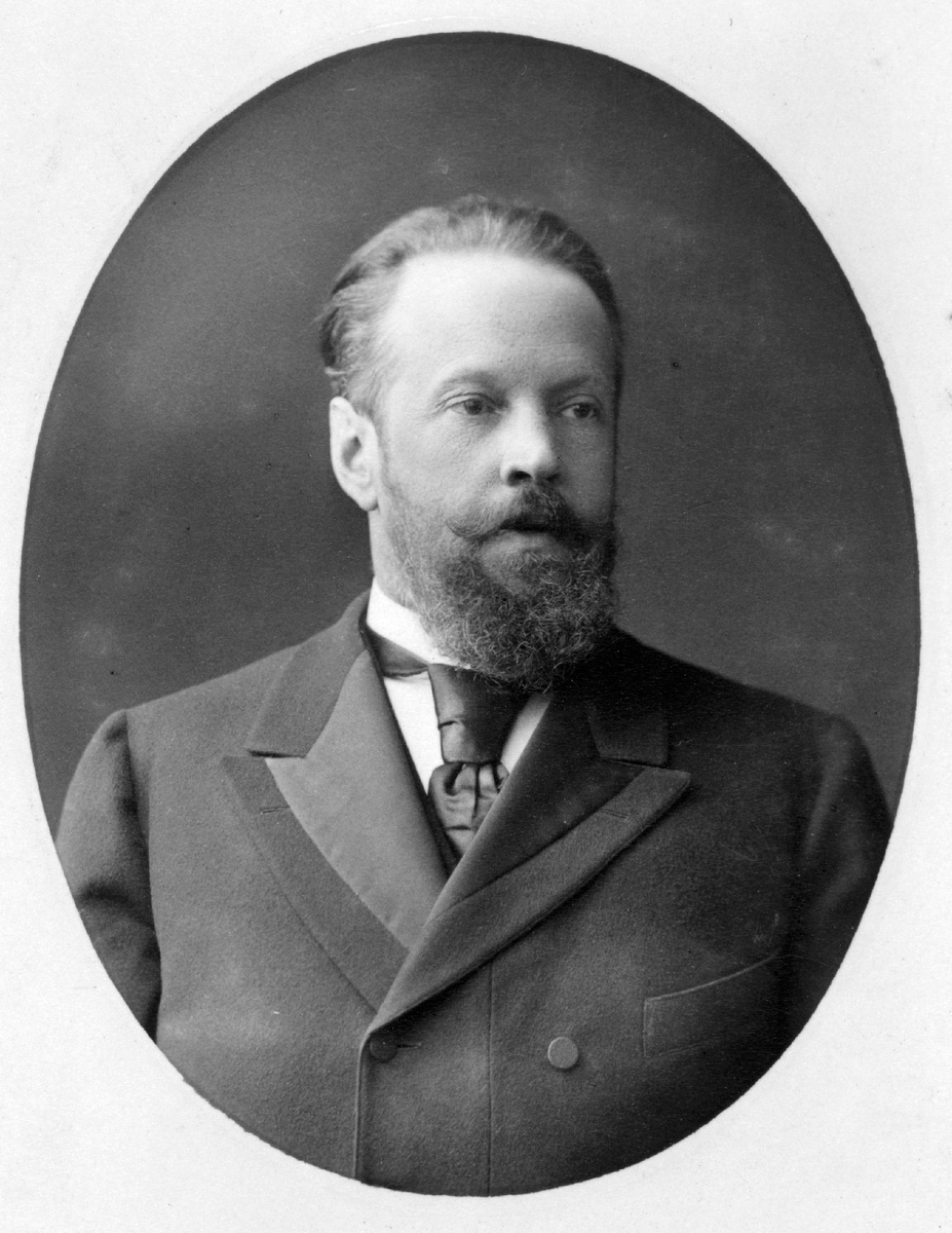 Портрет Сергея Витте, российского министра финансов и ключевой фигуры, стоявшей за введением золотого стандарта рубля.