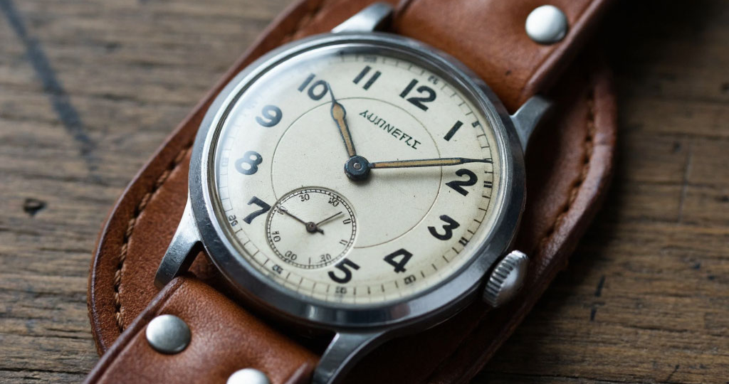 Часы, которые шли назад