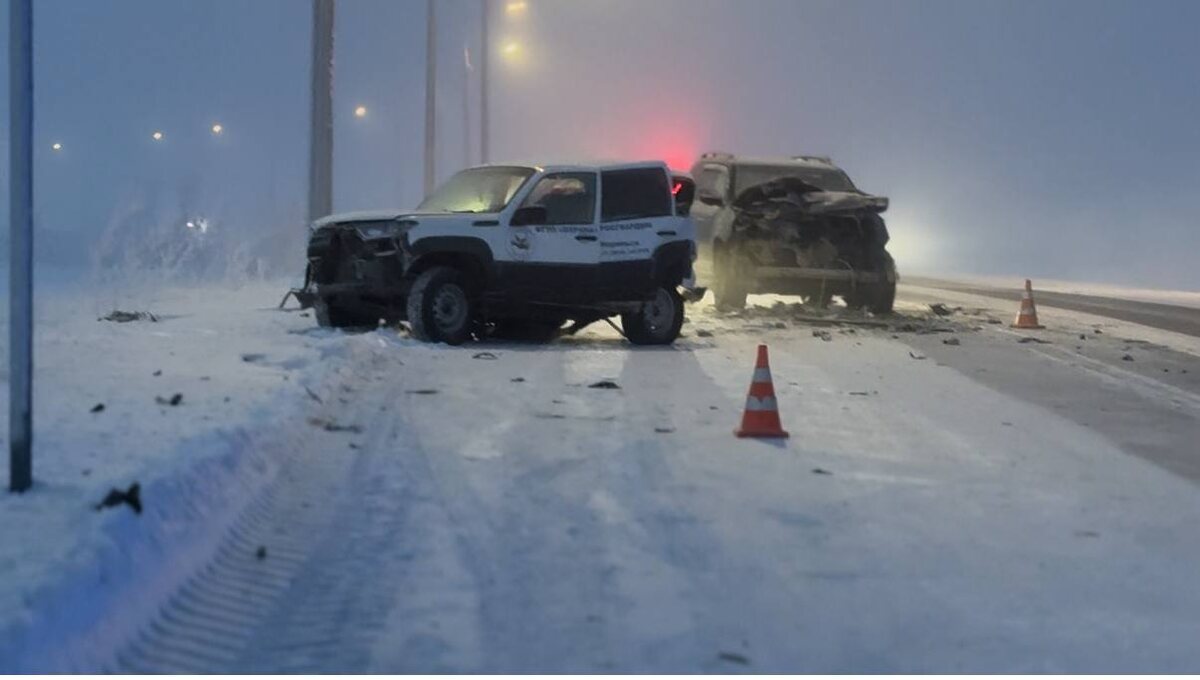     В аварии с тремя машинами под Норильском погиб мужчина