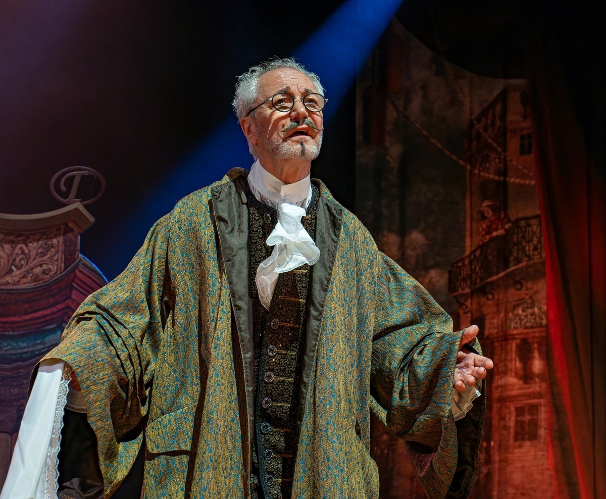 фото с официального сайта театра