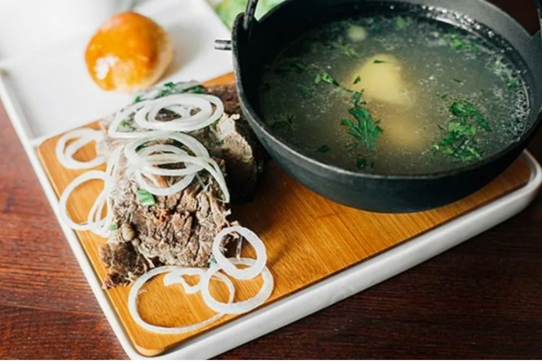 Бухлёр. Яндекс-картинки.