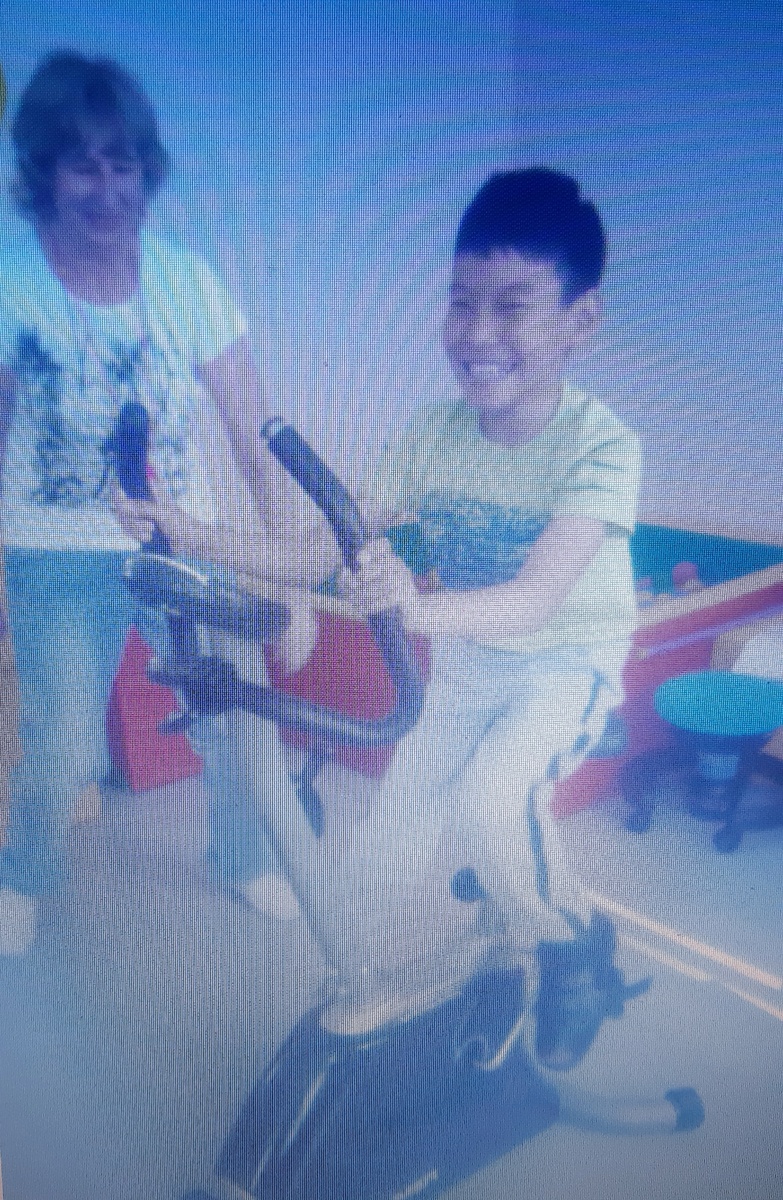 Адиль на тренировке.