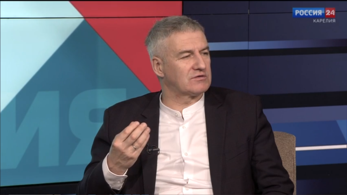    Фото: Прямая линия главы Карелии