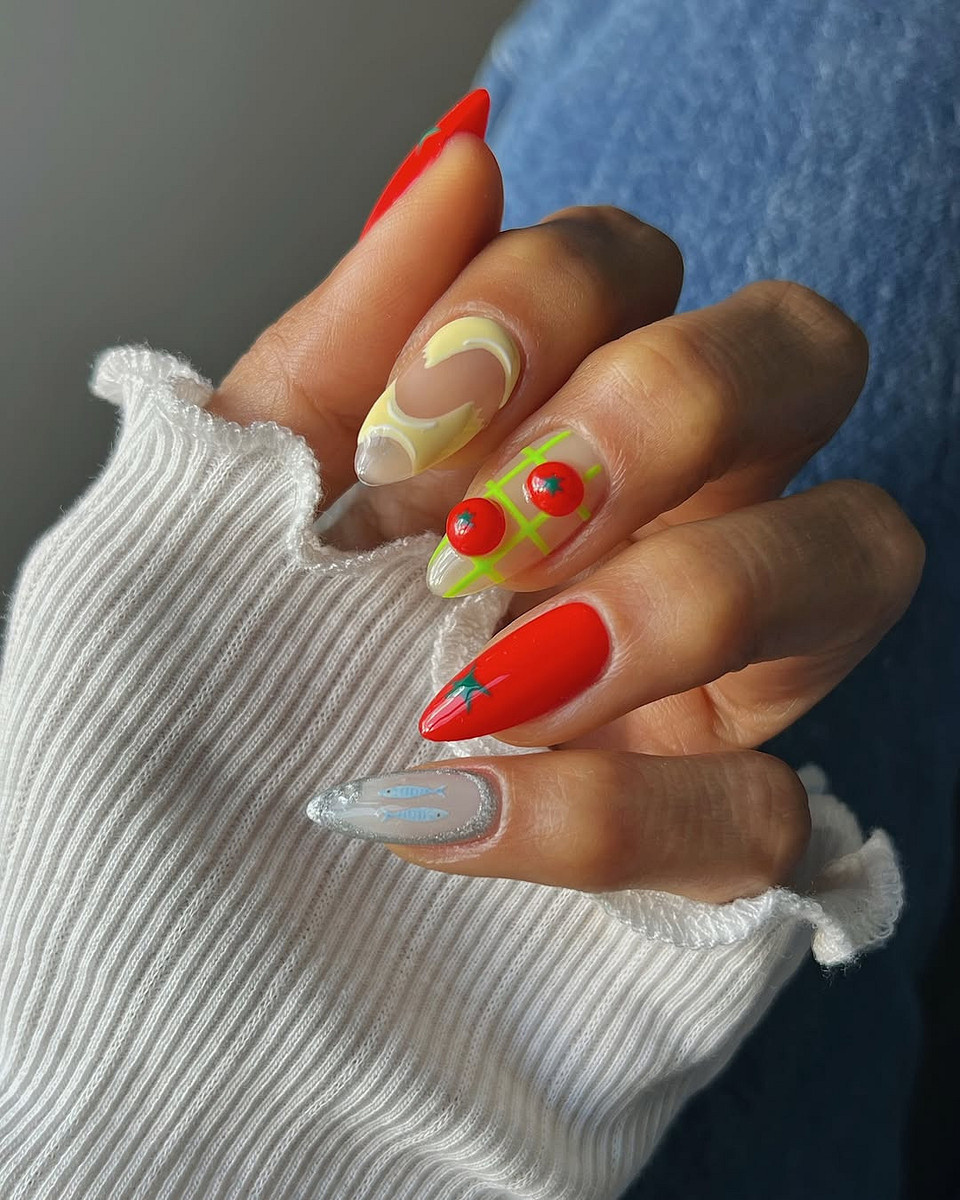 Листайте вправо, чтобы увидеть больше изображений