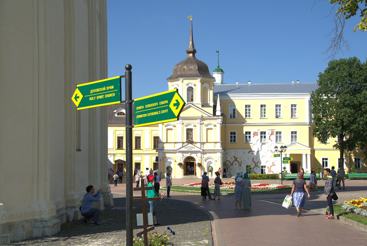 Сейчас это большой центр православной культуры и просвещения. Здесь проводят конференции и рассказывают про веру, а ещё организуют экскурсии, мастер-классы и знакомят с городом. Фото: Rakoon / Wikimedia