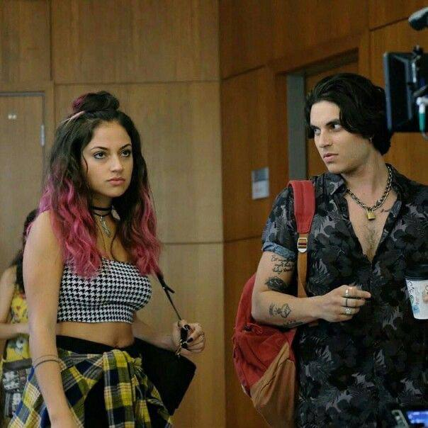 Молли и Зед