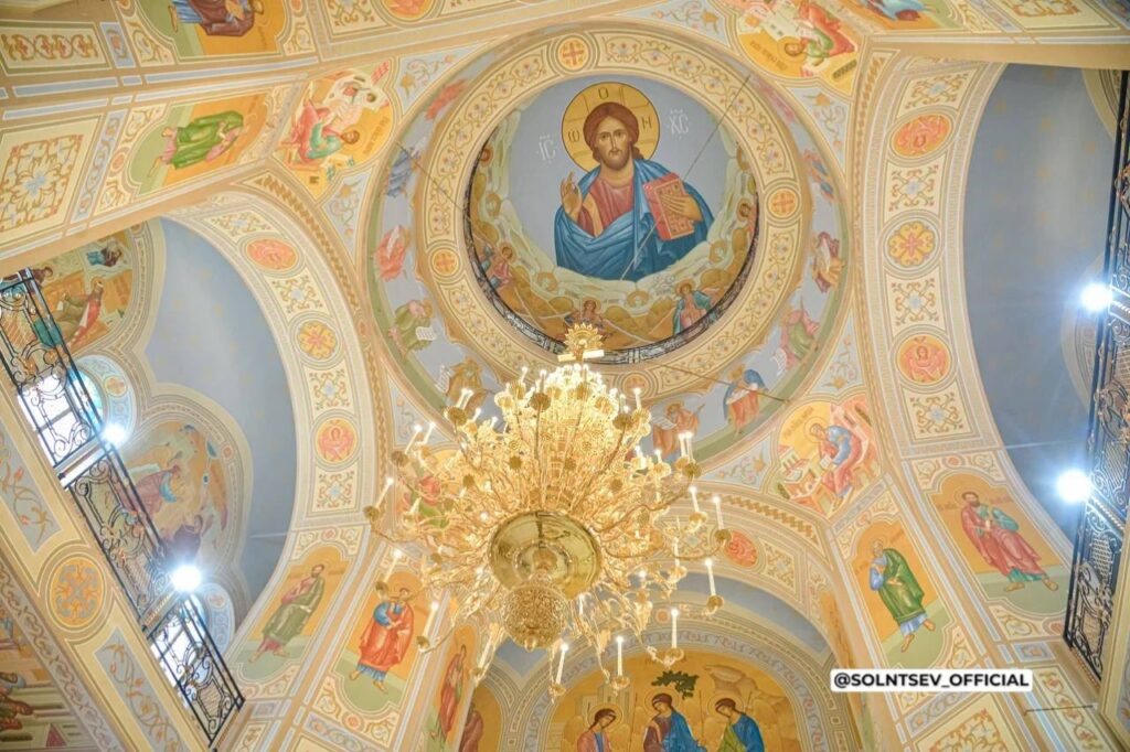    Глава Оренбуржья посетил Свято-Троицкий собор в Бузулуке Мария Чалкина