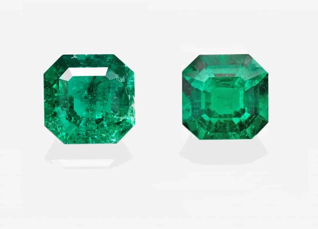 Изумруд слева до промасливания, справа после промасливания. 