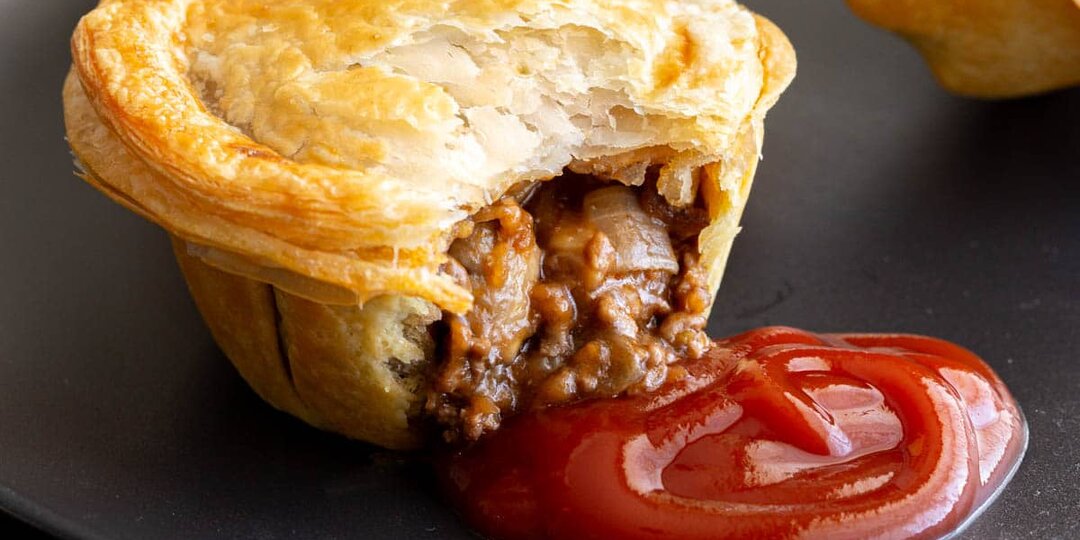 Еда, ради которой в Австралии заезжают на заправку и выходят с верой в жизнь