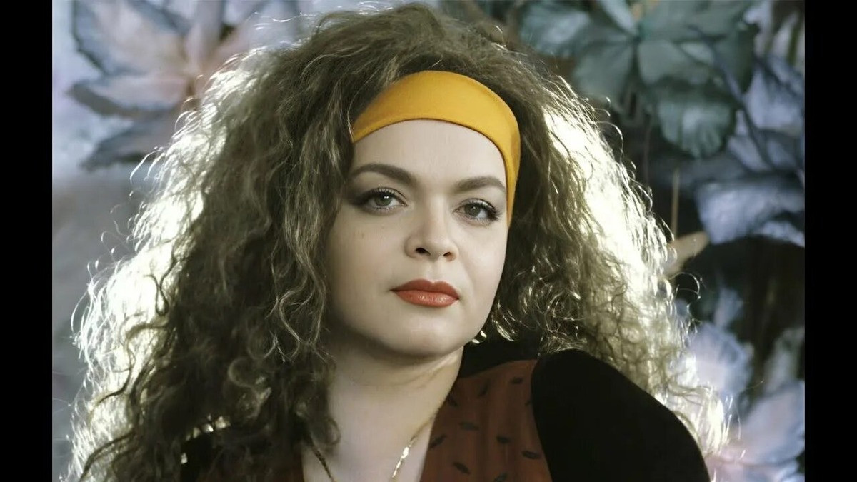 Лариса Долина в молодости