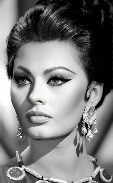 Софи Лорен - кинодива Италии. Картинка из интернета