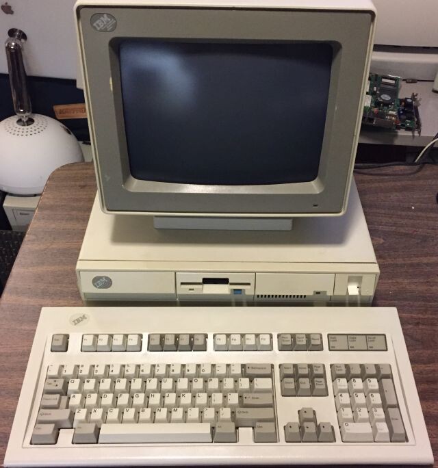 IBM PS/2 "белой" сборки