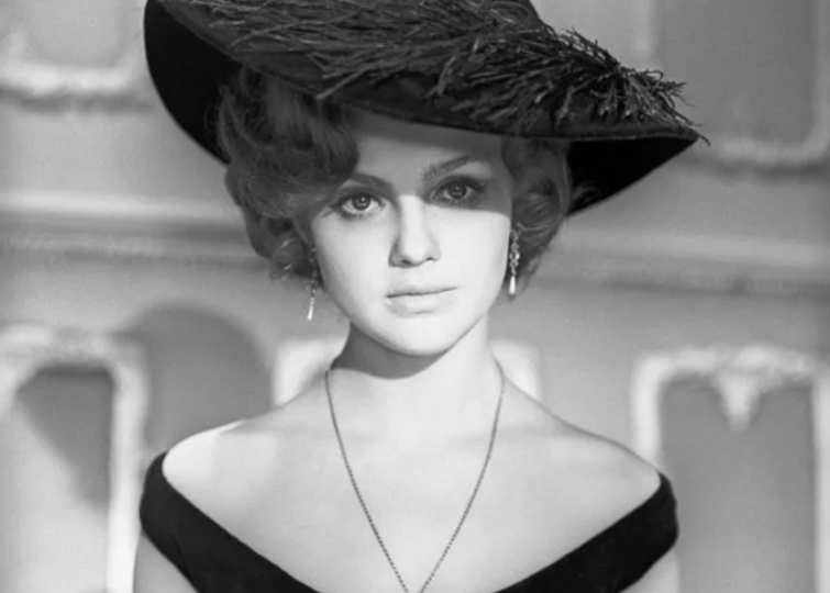 "Ее даже никто не искал": драмы в судьбе советской актрисы Светланы Пенкиной