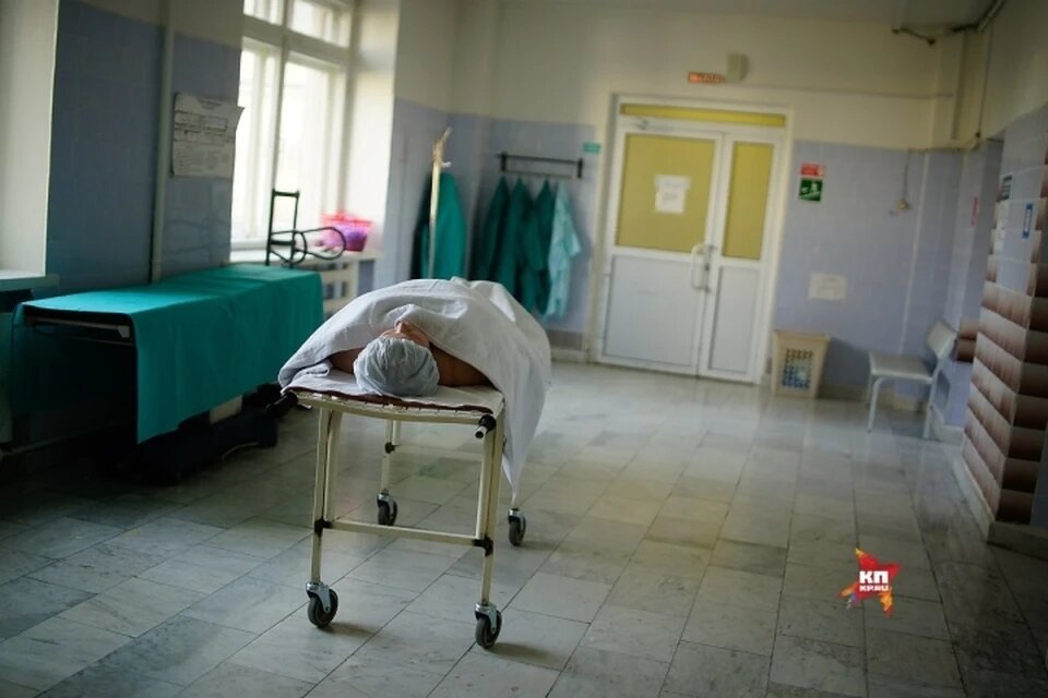 В Алапаевске труп три дня пролежал под лестницей в больнице. Фото: Алексей БУЛАТОВ