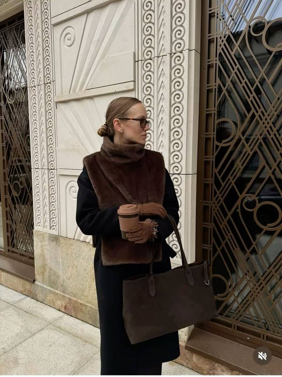 Вещи с «характером» — это одежда, отражающая вашу индивидуальность через уникальный крой, текстуру или деталь