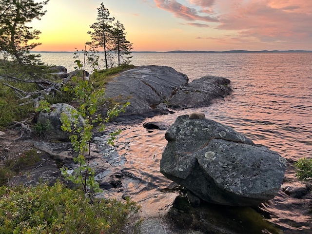 Белая ночь н аПяозере