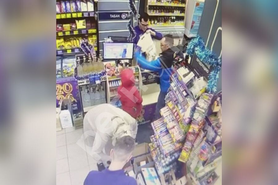     / Источник: Кадр из видео