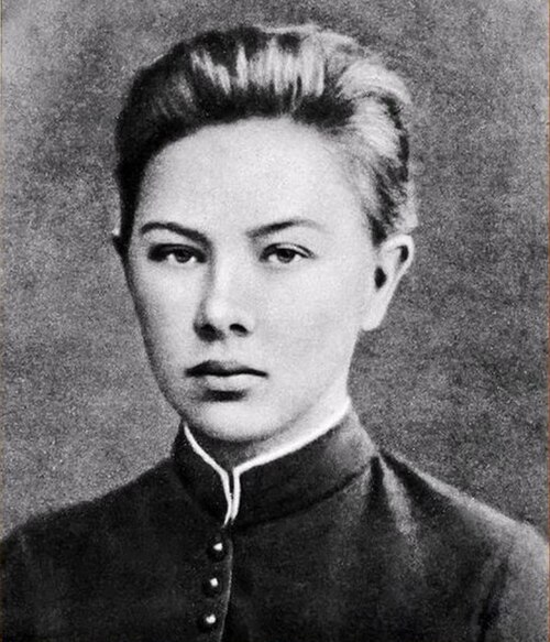 Надежда Крупская в юности