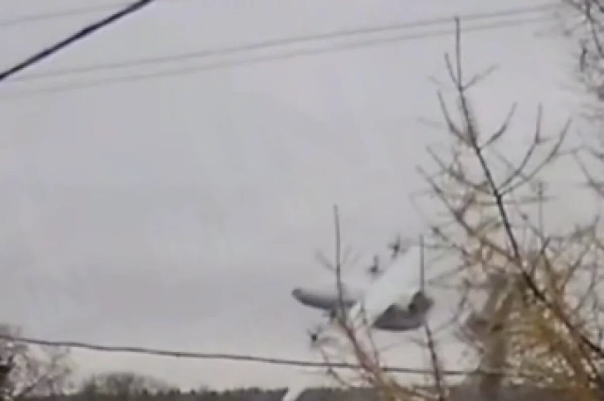    Появились кадры крушения самолета Ан-22 в Ивановской области