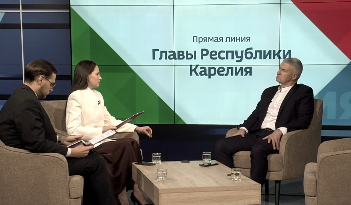    Фото: Прямая линия главы Карелии