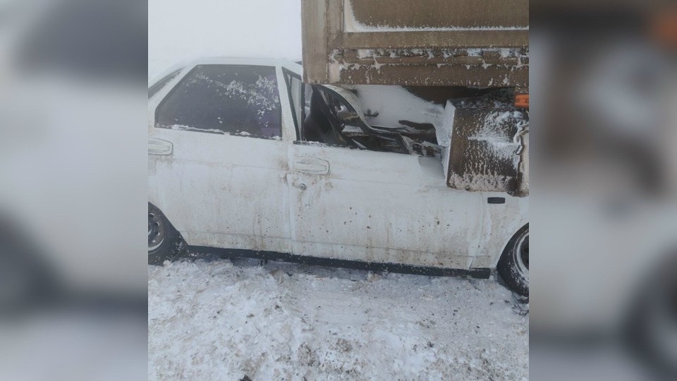    В ДТП в Борском районе никто не пострадал фото: ГКУ СО ЦЕНТР ПО ДЕЛАМ ГО,ПБ и ЧС.