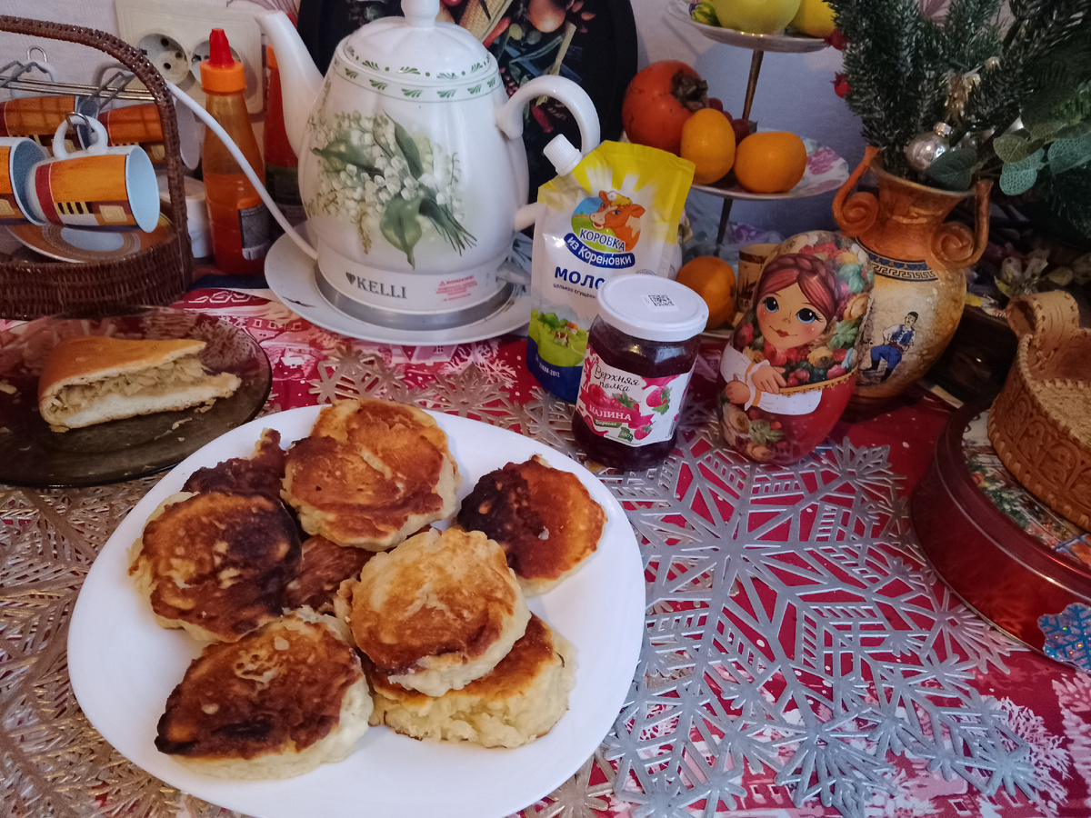 Фото  атора,  мои оладушки с манкой