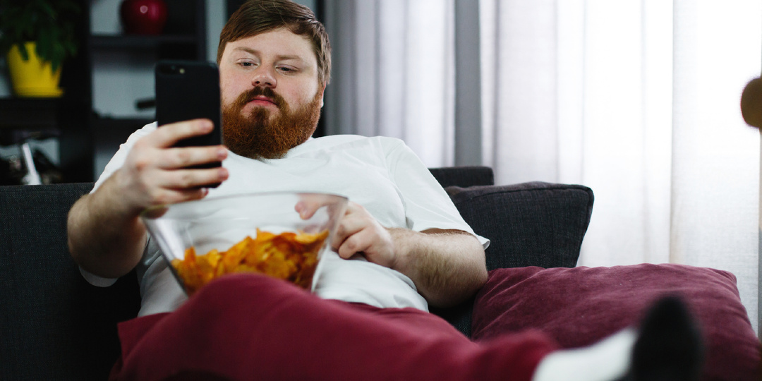 Рассказ «Старый диван с толстеющим рудиментом»