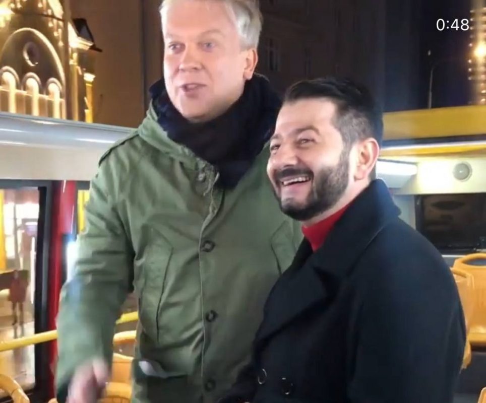    кадр из видео соцсетей Светлакова