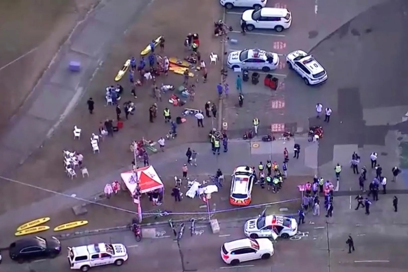    На пляже в Сиднее террористы расстреляли еврейскую общину. Как это изменит международную повестку?