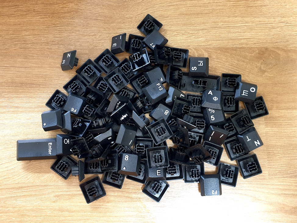 Кнопки из клавиатуры.