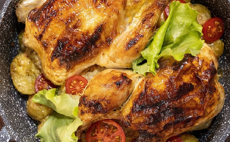 Запечённая курица в майонезе: секрет идеального блюда для праздничного стола