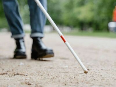    ИИ-приложение NaviSense поможет незрячим ориентироваться в пространстве