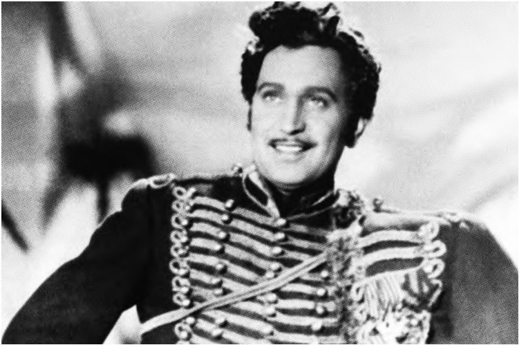 Николай Гриценко в фильме "Старинный водевиль" (1946).